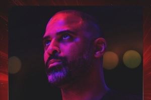 真挚的祝福！火箭主帅乌度卡48岁生日快乐🎂🎂🎂