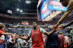 【菜鸟】奎因30分9板闪耀 克尼佩尔28分8板7助 杨瀚森2分2板1助